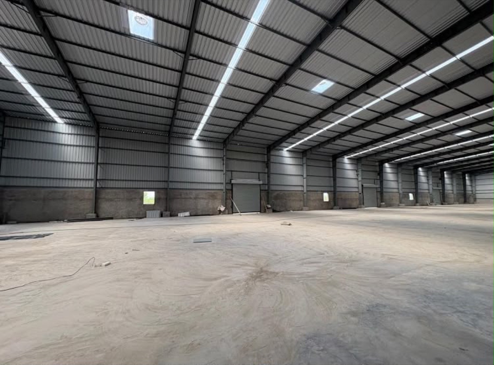 Warehouse in Changodar, Ahmedabad — interior view
