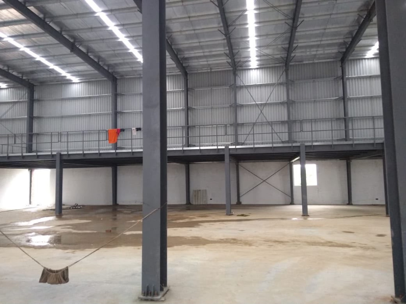 Warehouse in Kheda, Ahmedabad — interior view