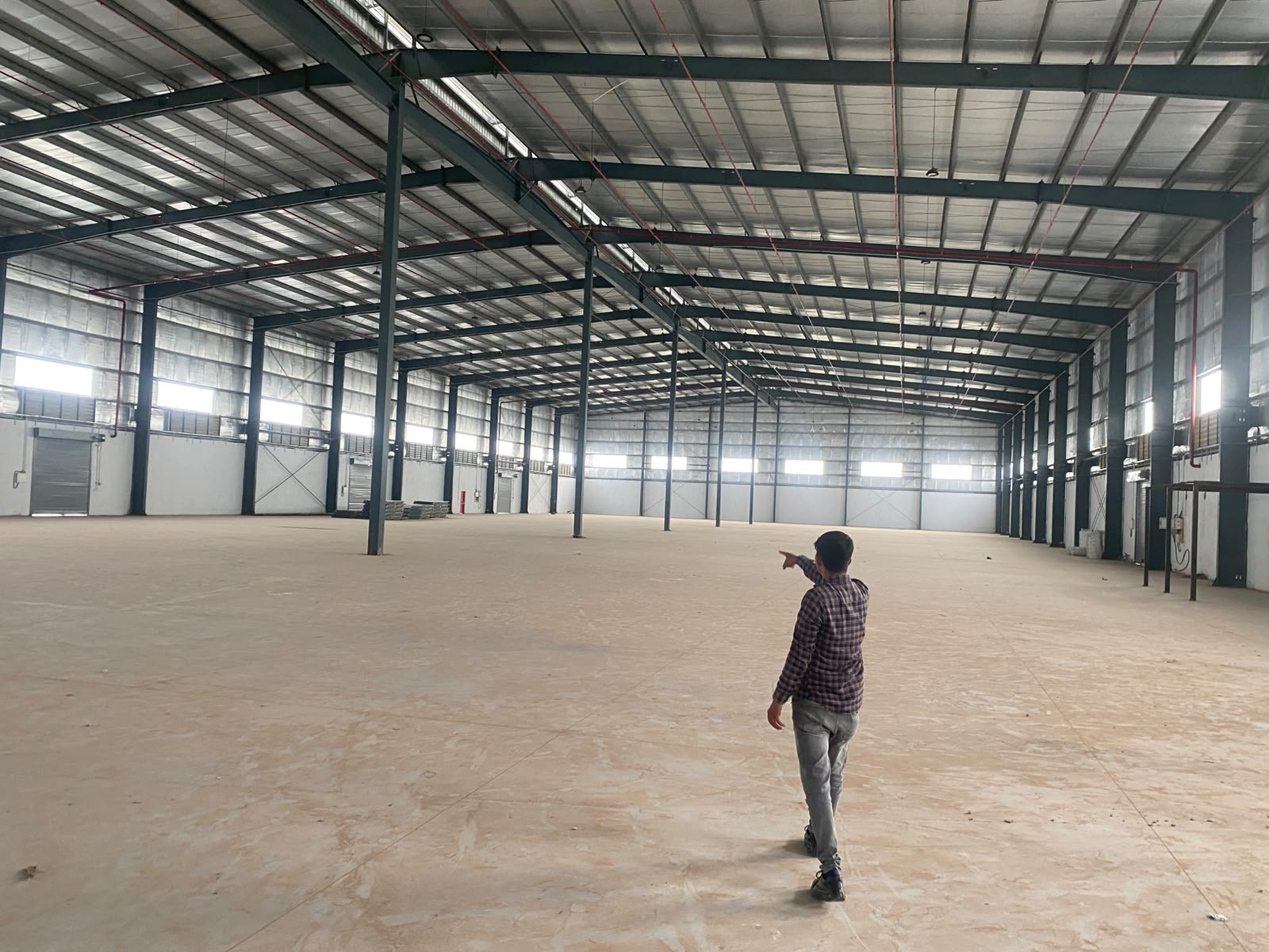 Warehouse in Pinglaj, Ahmedabad — interior view