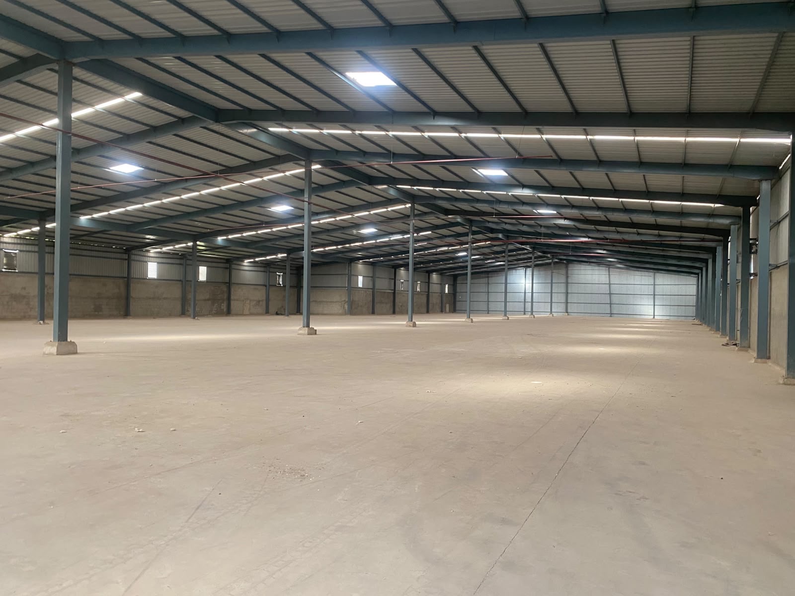 Warehouse in Pinglaj, Ahmedabad — interior view