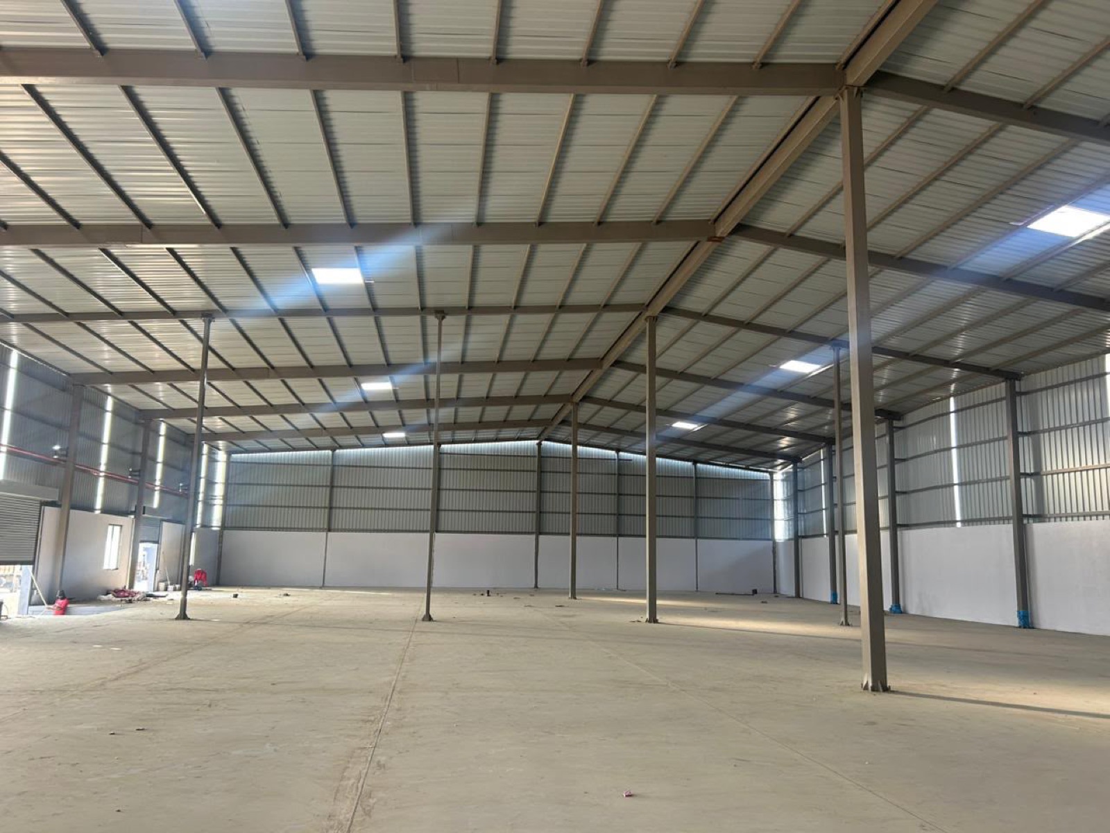 Warehouse in Vadala, Ahmedabad — interior view