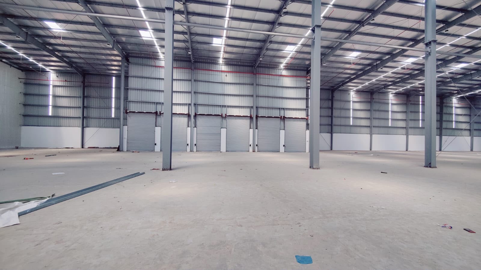 Warehouse in Vasai, Ahmedabad — interior view